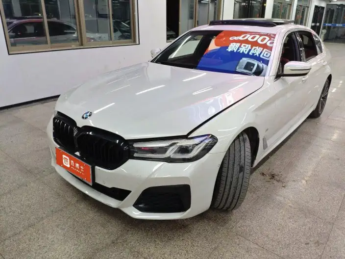 BMW 5 Series 2023 Model Facelift 530Li Leading Model M Sports Set – фото 1