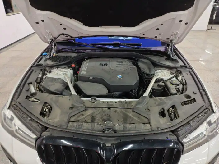 BMW 5 Series 2023 Model Facelift 530Li Leading Model M Sports Set – фото 5