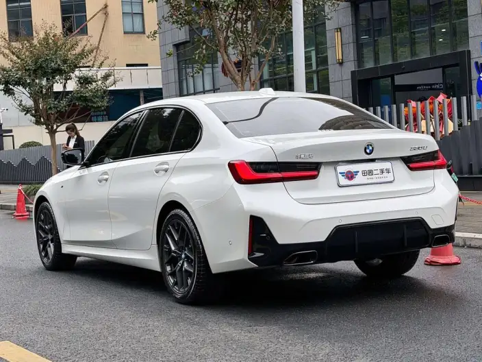 BMW 3 Series 2025 Model 330Li M Sports Night Set – фото 4