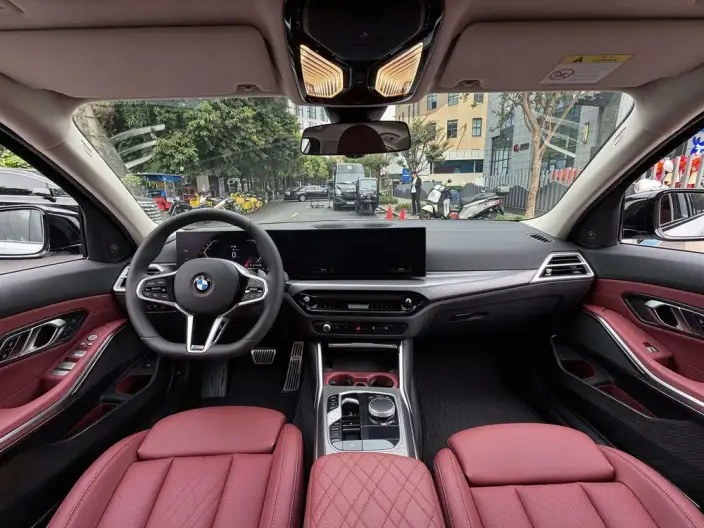 BMW 3 Series 2025 Model 330Li M Sports Night Set – фото 7