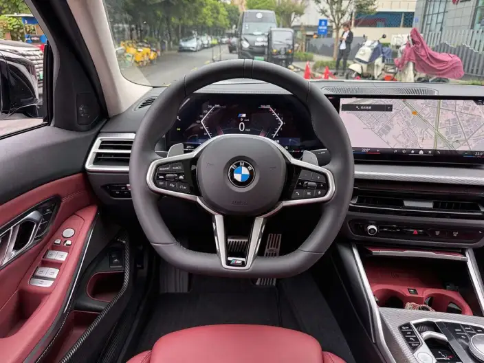 BMW 3 Series 2025 Model 330Li M Sports Night Set – фото 8