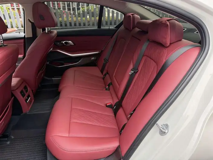 BMW 3 Series 2025 Model 330Li M Sports Night Set – фото 10