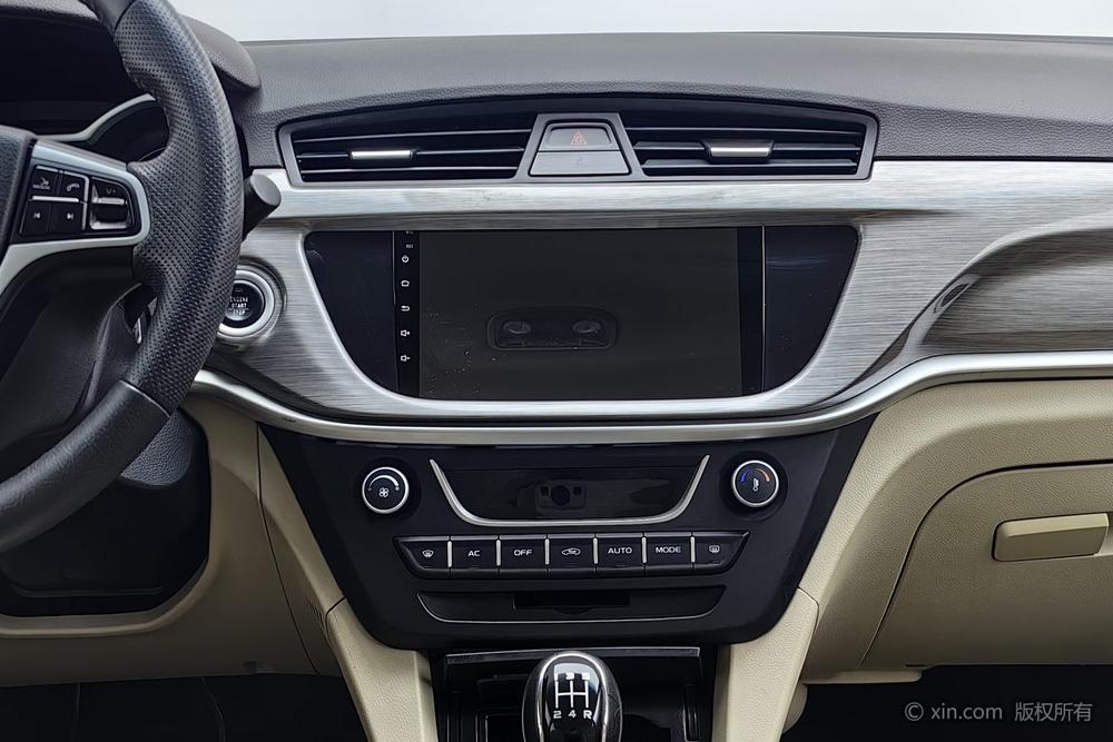 Geely Emgrand 2017 модификация Тройная литиевая батарея кузов Million модификация 1.5L Manual Luxury – фото 9