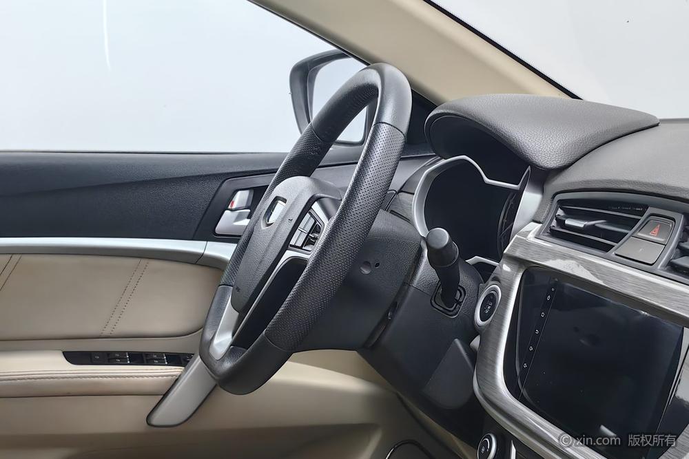 Geely Emgrand 2017 модификация Тройная литиевая батарея кузов Million модификация 1.5L Manual Luxury – фото 12