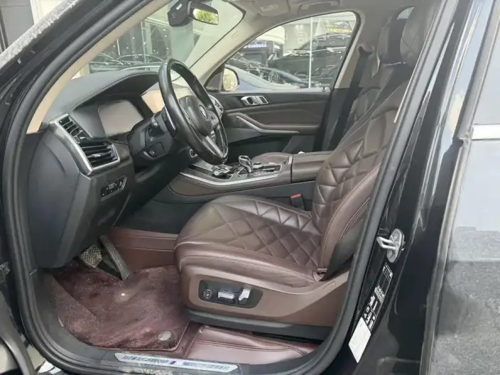 BMW X5 2022 Model xDrive 30Li Exclusive Model M Sports Set – фото 7