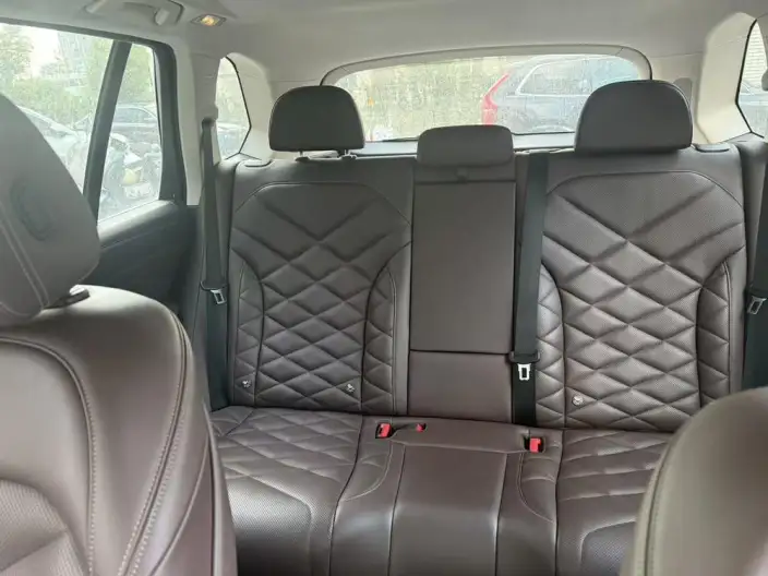 BMW X5 2022 Model xDrive 30Li Exclusive Model M Sports Set – фото 9