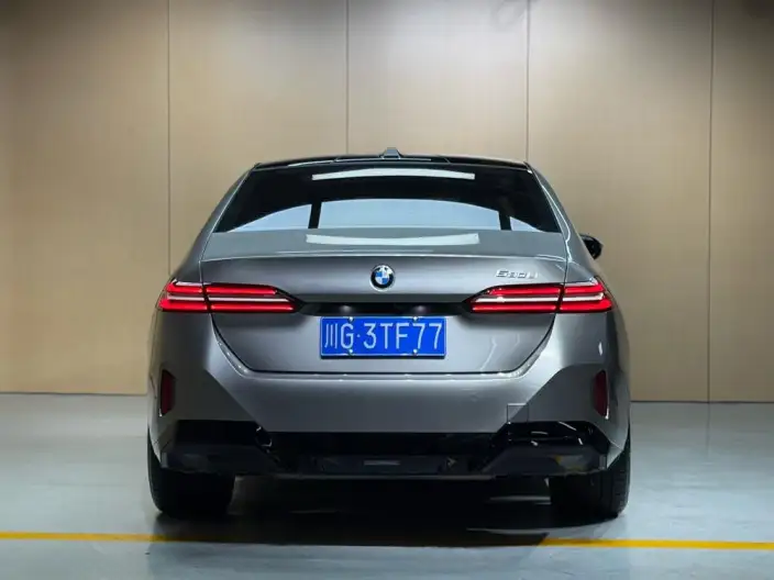 BMW 5 Series 2025 Model 530Li Leading Model Luxury Set – фото 4