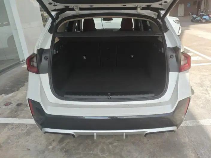 BMW X1 2025 Model sDrive25Li M Sports Set – фото 9