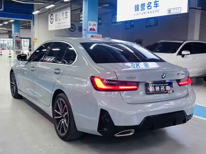 BMW 3 Series 2025 Model 325Li M Sports Set – фото 3