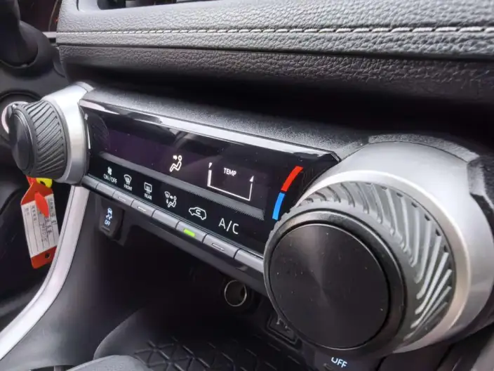 Toyota RAV4 2024 Model 2.0L CVT 2WD Urban Edition – фото 7