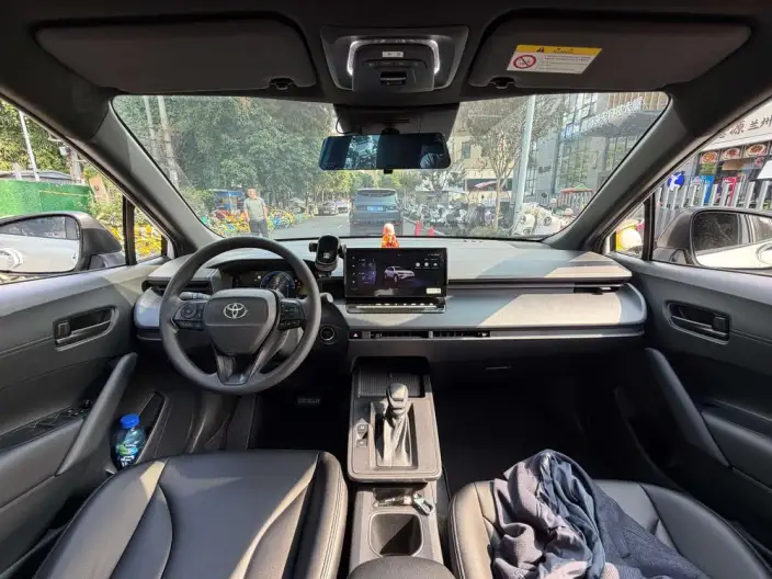 Toyota Corolla Cross 2026 Model 2.0L Intelligent Hybrid Pioneer Edition – фото 8