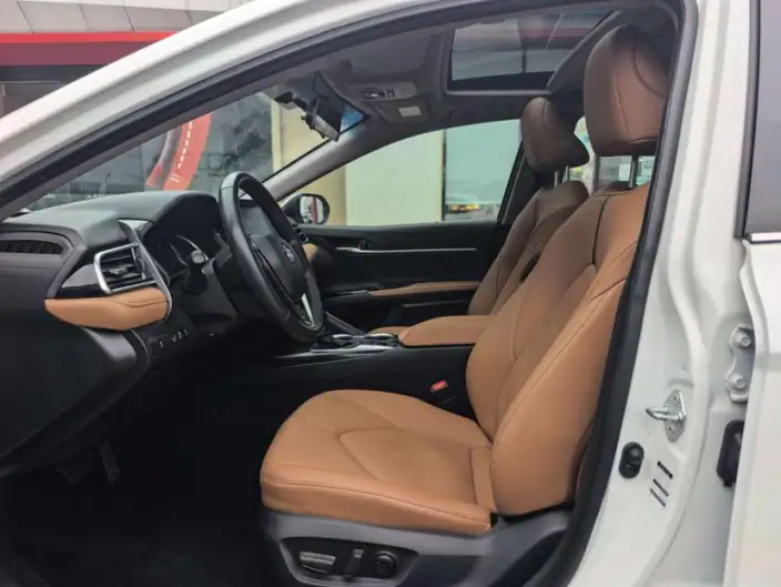 Toyota Camry 2023 Model 2.0E Elite Edition – фото 9