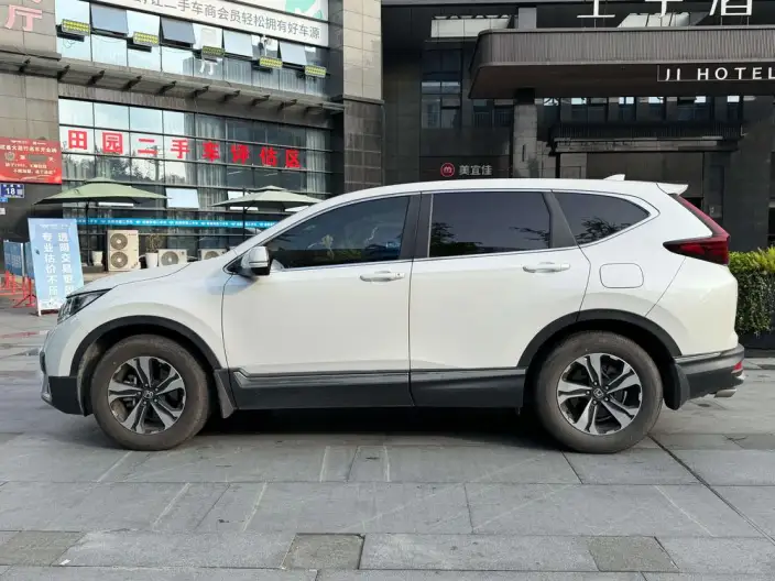 Honda CR-V 2021 Model 240TURBO CVT 2WD Fashion edition
