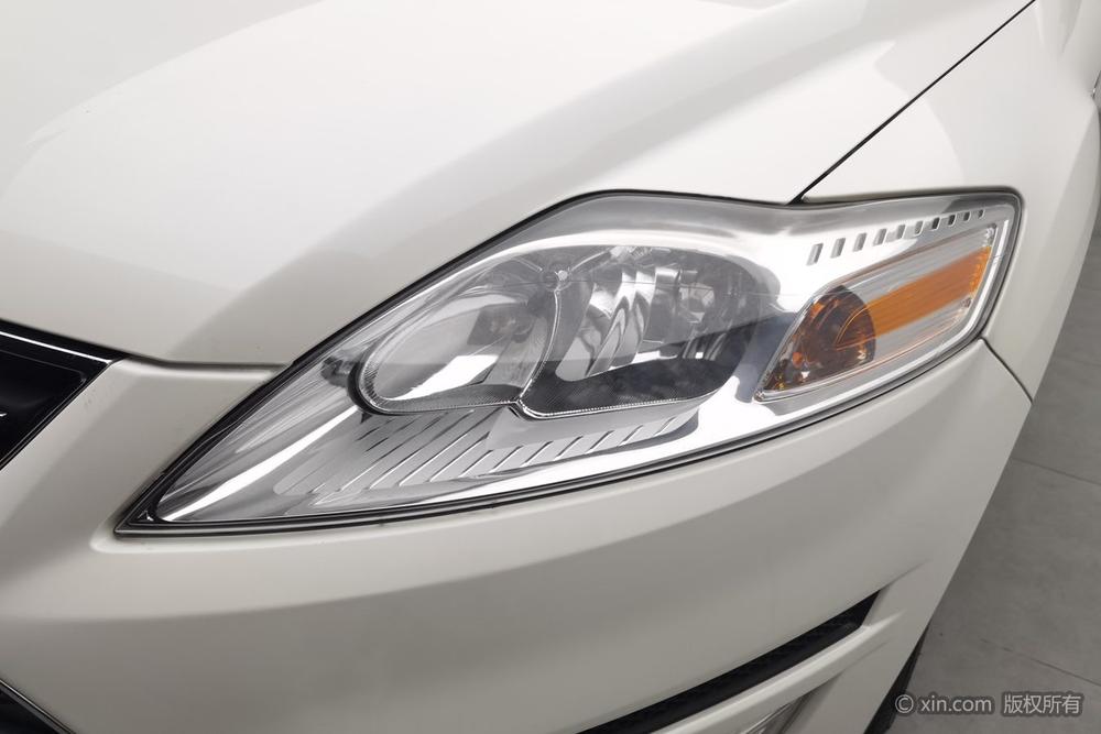 Ford Mondeo-Zhisheng 2011 2.3L Fashion – фото 7