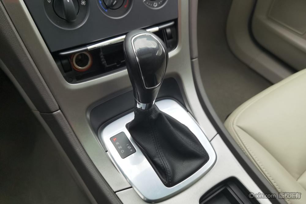Ford Mondeo-Zhisheng 2011 2.3L Fashion – фото 16