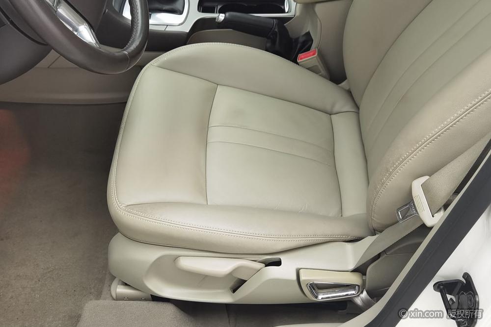Ford Mondeo-Zhisheng 2011 2.3L Fashion – фото 19