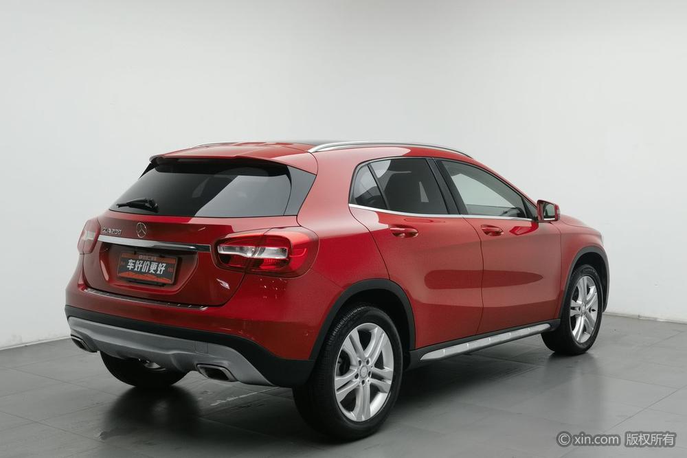 Mercedes-Benz GLA 2015 GLA 200 Dynamic – фото 4