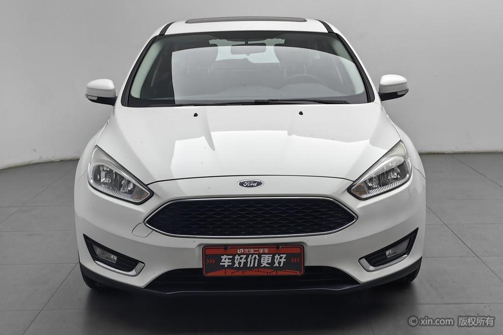 Ford Focus Hatchback 2015 EcoBoost 180 Automatic Elite