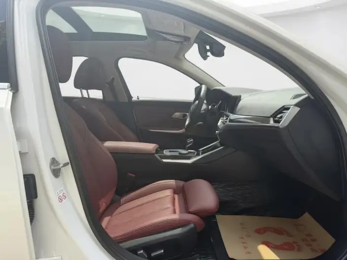 BMW 3 Series 2022 Model 325Li M Sports Set – фото 7