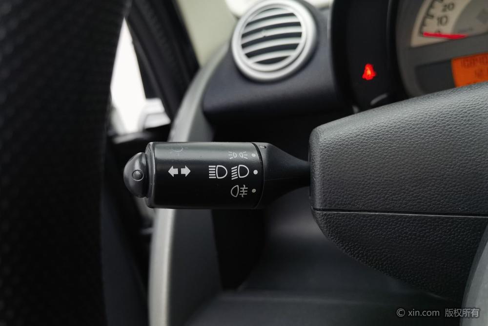 smart fortwo 2012 1.0 MHD Hardtop Comfort – фото 18