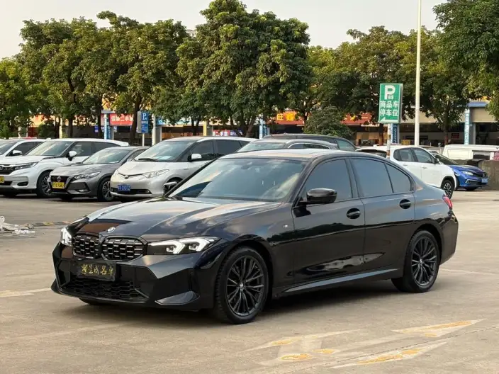 BMW 3 Series 2023 Model 325i M Sports Night Set – фото 1