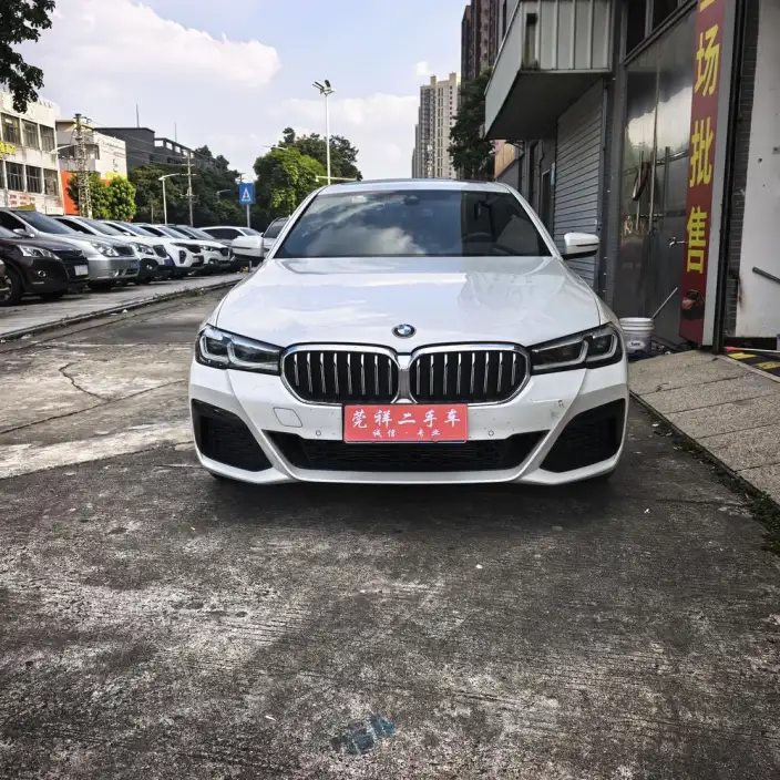 BMW 5 Series 2022 Model Facelift II 525Li M Sports Set – фото 2