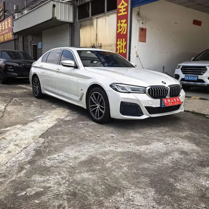 BMW 5 Series 2022 Model Facelift II 525Li M Sports Set – фото 3