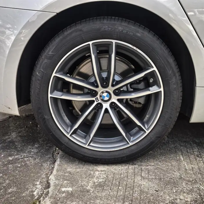 BMW 5 Series 2022 Model Facelift II 525Li M Sports Set – фото 6