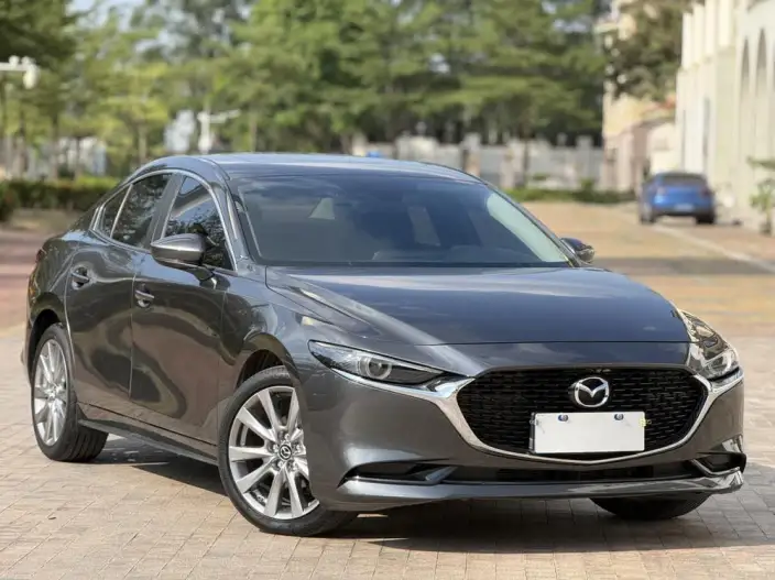 Mazda3 Axela 2022 Model 2.0L Automatic Zhi Ya Edition – фото 3
