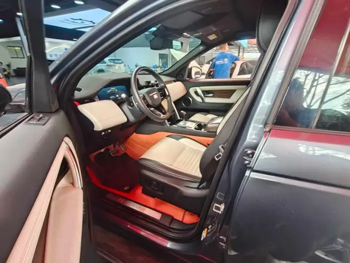 Land Rover Discovery Sport PHEV 2022 Model P300e Performance Technology Edition – фото 7