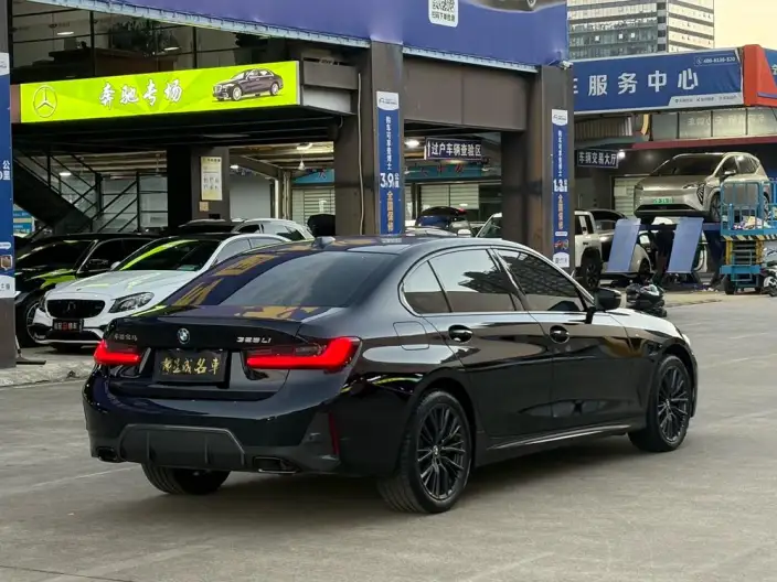 BMW 3 Series 2023 Model 325Li M Sports Night Set – фото 6