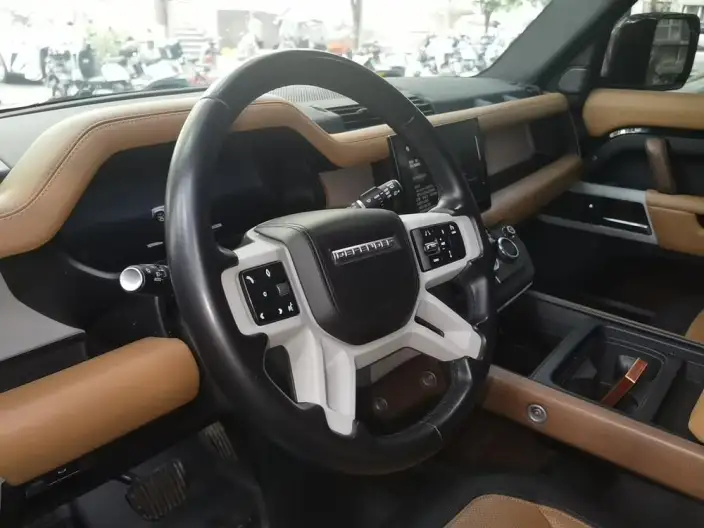 Land Rover Defender 2024 Model 110 3.0T P400 X-Dynamic HSE – фото 7