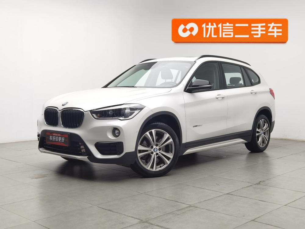 BMW X1 2016 sDrive20Li Luxury – фото 1