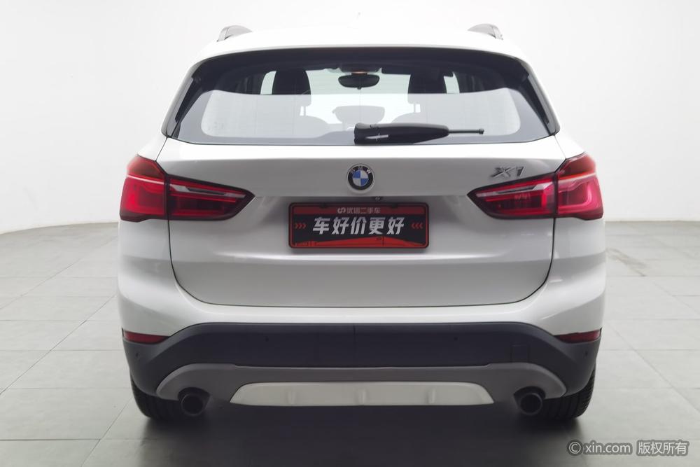 BMW X1 2016 sDrive20Li Luxury – фото 3