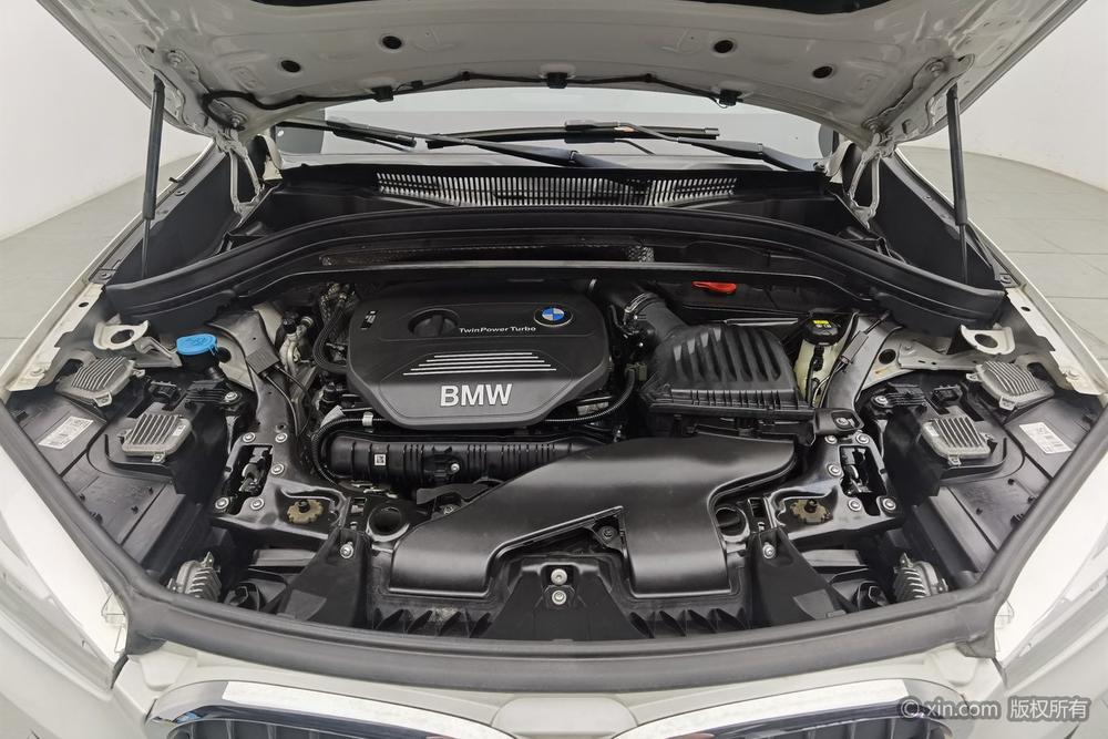 BMW X1 2016 sDrive20Li Luxury – фото 5