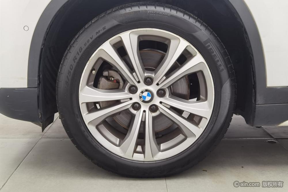 BMW X1 2016 sDrive20Li Luxury – фото 9