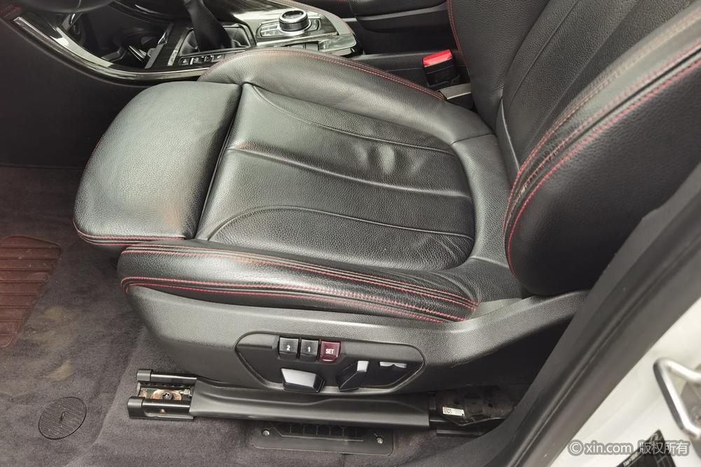 BMW X1 2016 sDrive20Li Luxury – фото 18