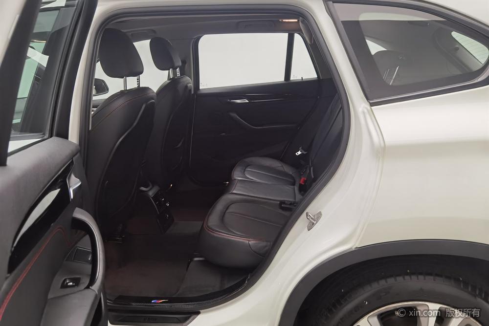 BMW X1 2016 sDrive20Li Luxury – фото 19