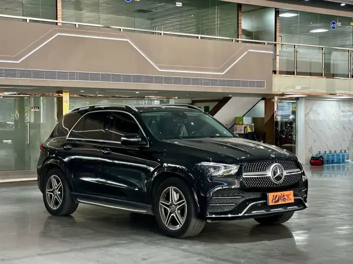 Mercedes-Benz GLE Imported 2023 Model GLE 450 4MATIC Fashion Model – фото 3