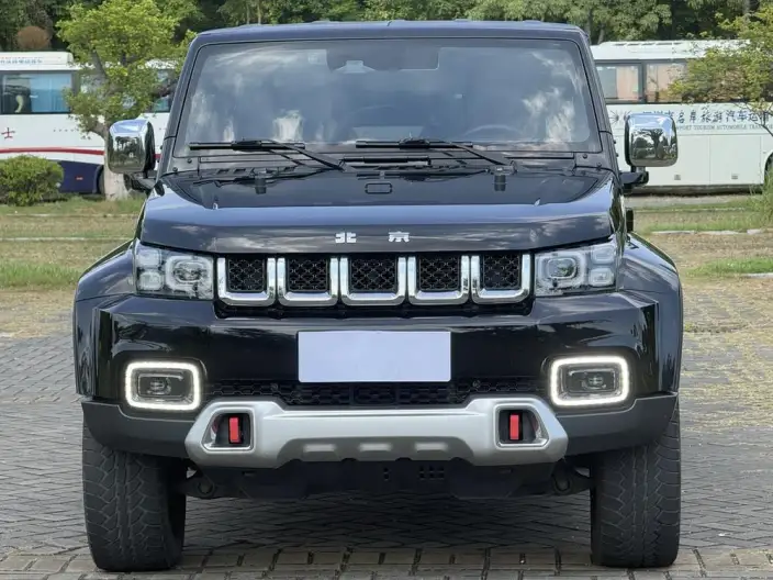 BAIC BJ40 2023 Model 2.0T Automatic 4WD City Hunter Edition Warrior Model