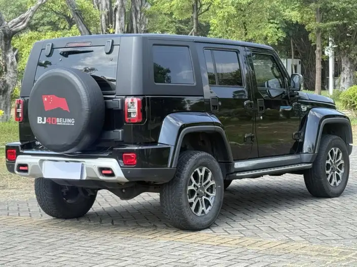 BAIC BJ40 2023 Model 2.0T Automatic 4WD City Hunter Edition Warrior Model – фото 7
