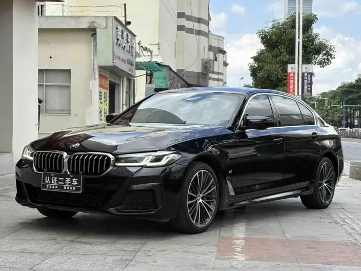 BMW 5 Series 2022 Model Facelift II 530Li Leading Model M Sports Set – фото 1