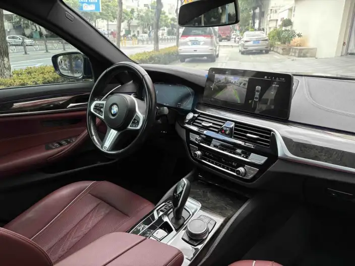 BMW 5 Series 2022 Model Facelift II 530Li Leading Model M Sports Set – фото 7
