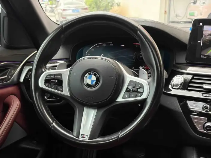 BMW 5 Series 2022 Model Facelift II 530Li Leading Model M Sports Set – фото 9