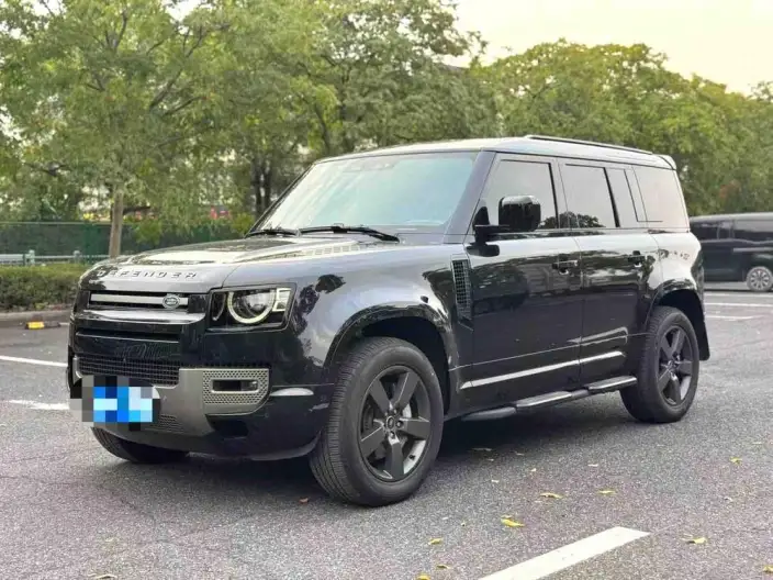 Land Rover Defender 2025 Model 110 3.0T P400 HSE X-Dynamic