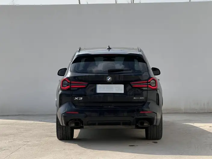 BMW X3 2023 Model xDrive30i Leading Model M Night Set – фото 5