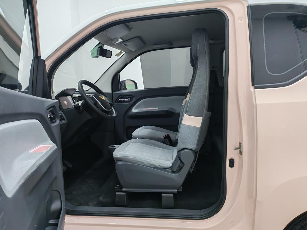 Wuling Hongguang MINIEV 2021 Macaron Premium LFP – фото 17