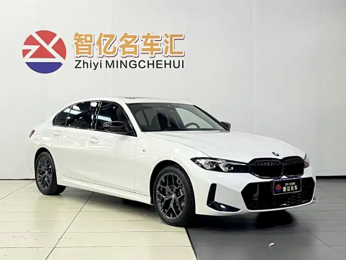 BMW 3 Series 2025 Model 330Li M Sports Night Set – фото 3