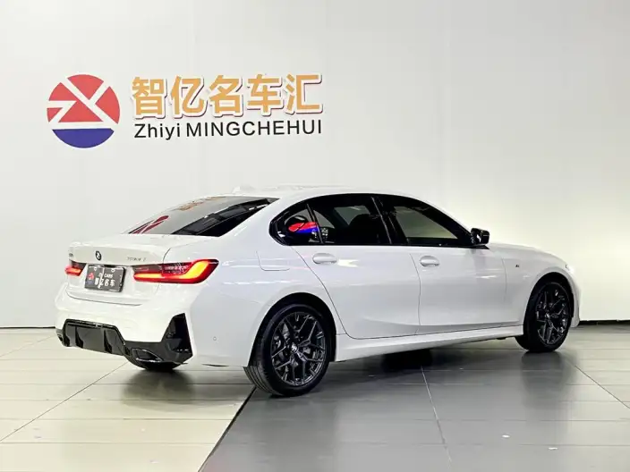 BMW 3 Series 2025 Model 330Li M Sports Night Set – фото 7