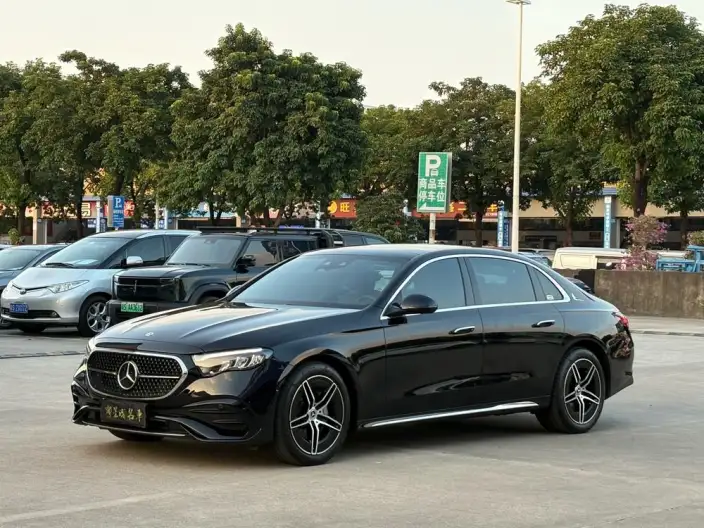Mercedes-Benz E-Class 2024 Model E 300 L Luxury Model Sports sedan – фото 1